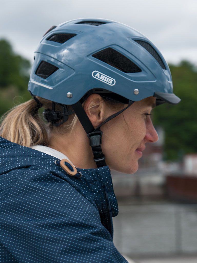 Casque de vélo, trottinette ABUS