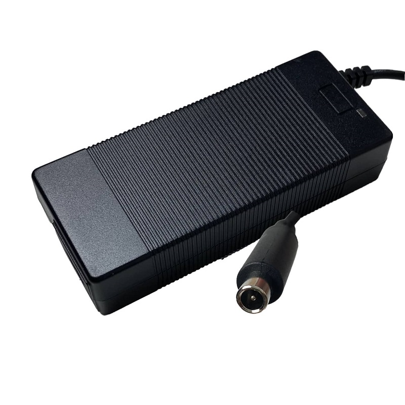 Pack chargeur 36 /42V 2A, connecteur RCA - WATTIZ