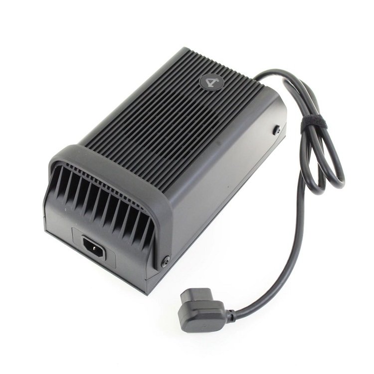 Chargeur 840W 12A - NIU